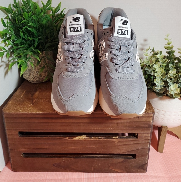 New Balance 574 Platform Women's Sz/ WL574ZDB - Picture 8 of 12